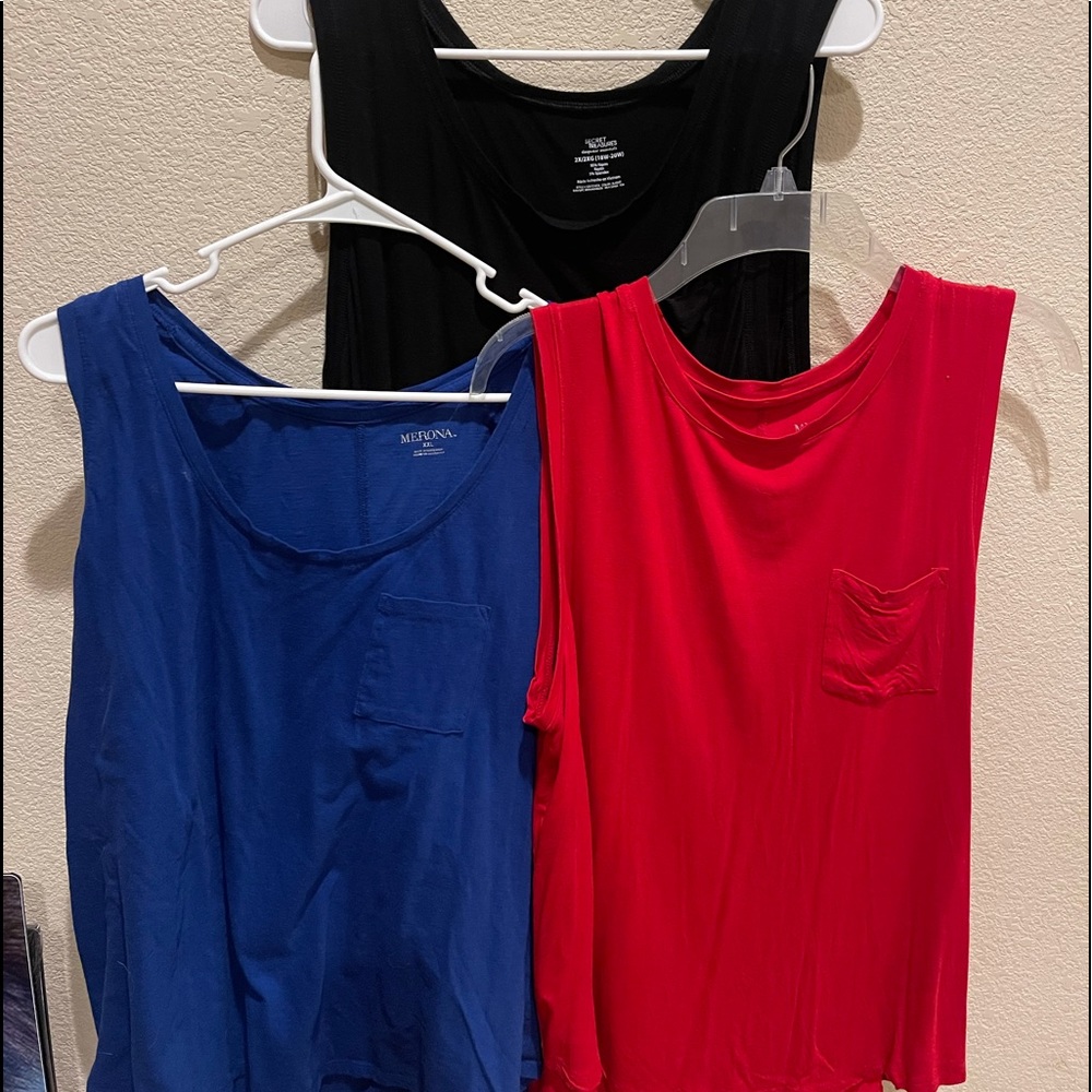 3 Merona women’s sleeveless top XXL